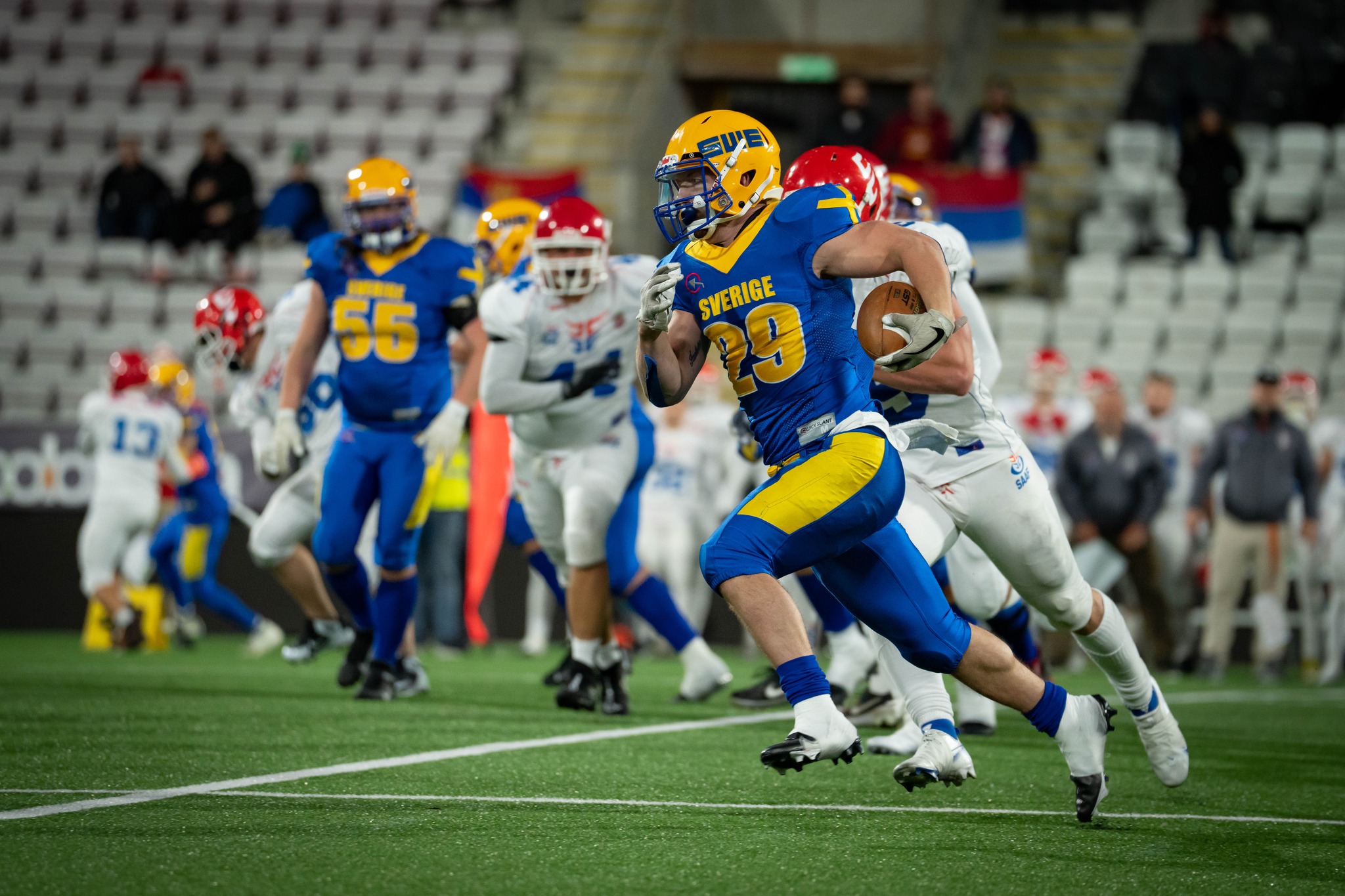 Här ser du EM-kvalet mot Schweiz